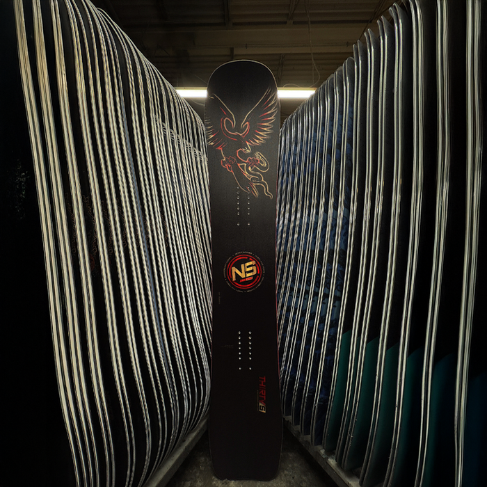 Never Summer Thirty5 Snowboard 2026