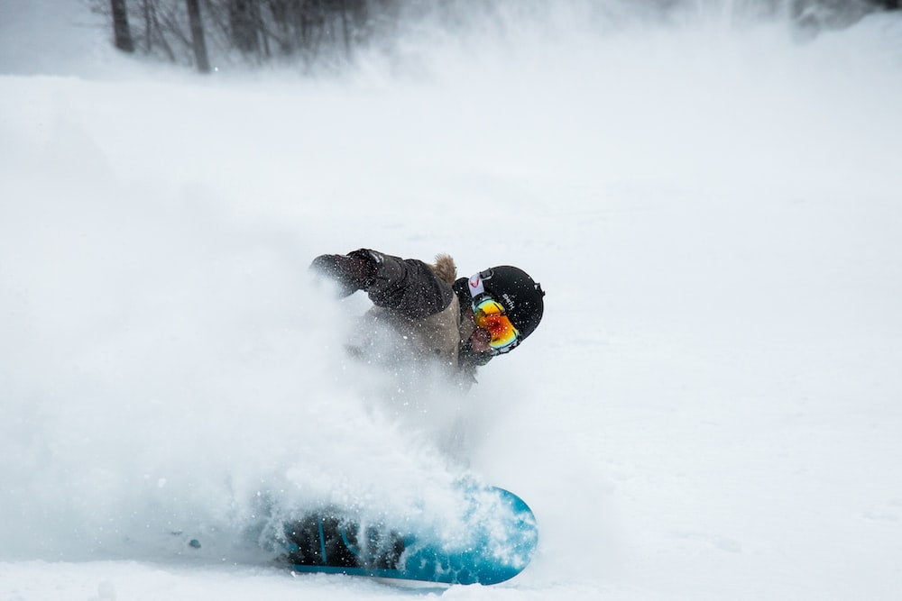 Teen & Adult Snowboard Lease Packages